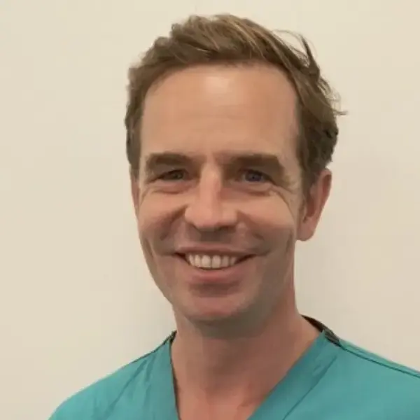 Dr Tim King