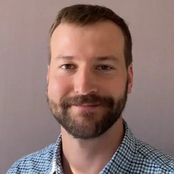 Dr Niall Cearns